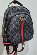 Bolsa vira mochila Gucci