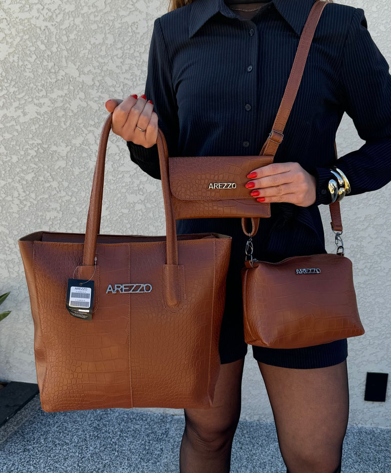 Bolsa Arezzo + Peças de brinde