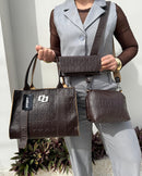 Bolsa Colcci em couro + 3 Brindes