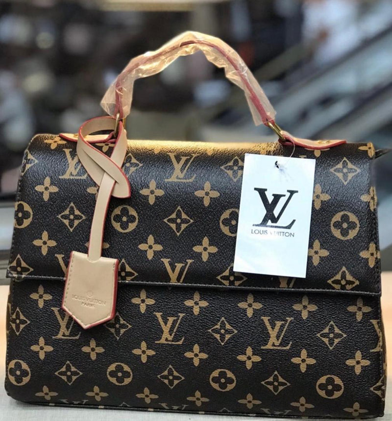 Bolsa LV baú tampa