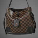 Bolsa Média de Couro Louis Vuitton Astrid